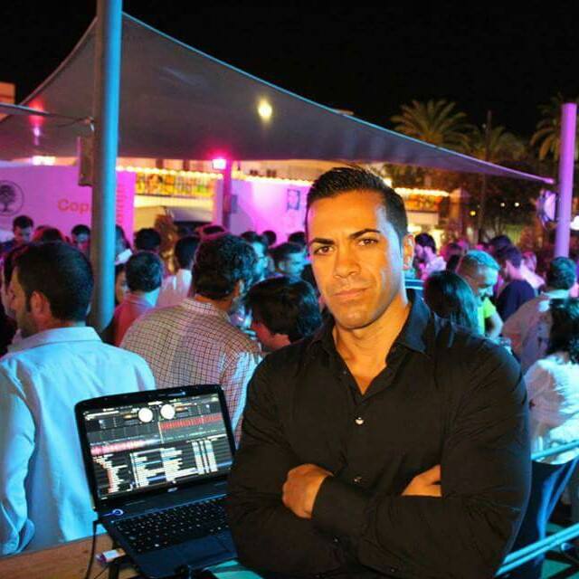 DJ Julio Cordoba<br />
